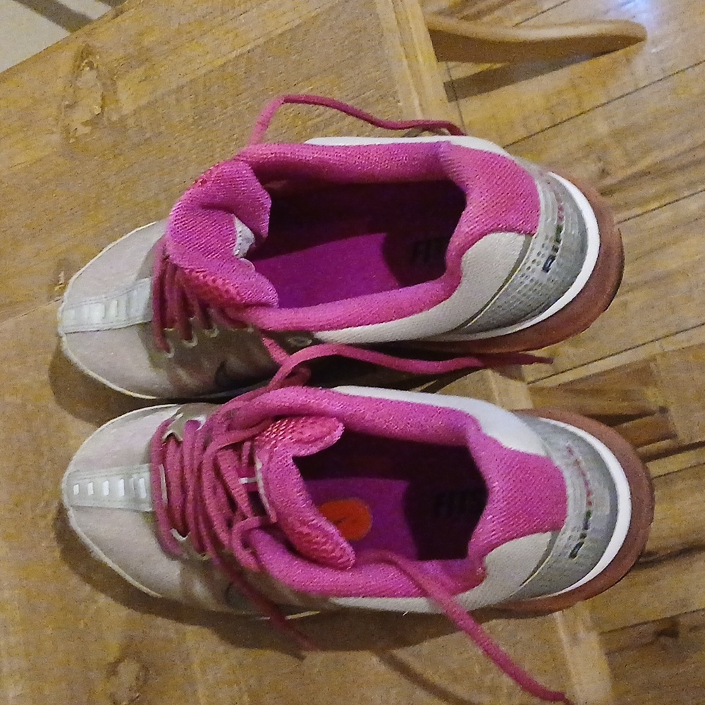 Nike Air Max Women's Pink And Gray Running Shoes Sneakers. Size 8 - Picture 17 of 17